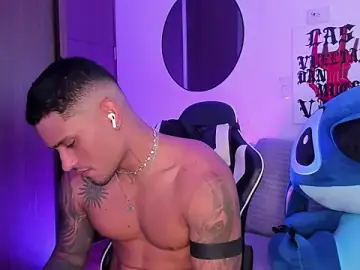 Stripchat Live Sex of Alessandro_Vanni