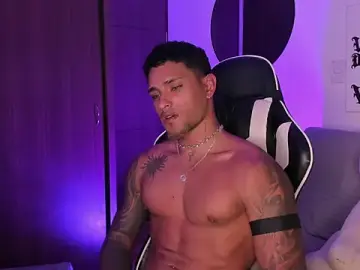 Stripchat Free Live Porn of Alessandro_Vanni