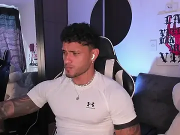 Stripchat Free Live Porn of Alessandro_Vanni