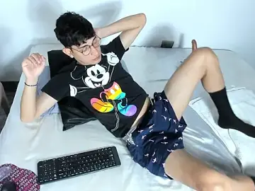 Stripchat Free Porn Cam of Benjamin_Buster
