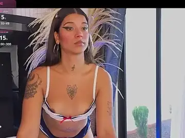 Stripchat Adult Video Chat of CoralRigan