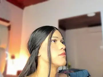 Stripchat Free Porn Cam of Isa_Little_Star