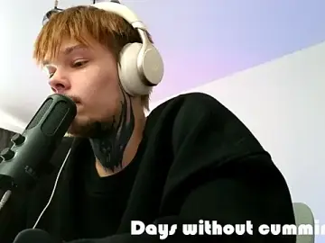 Stripchat Adult Webcams of DENIS_HERE