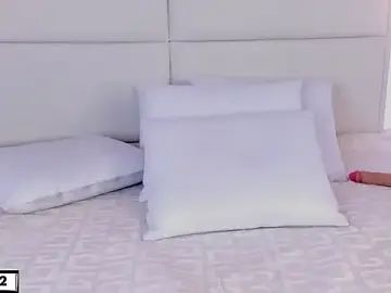 Stripchat Watch Live Sex Cams of Iris_Thompson_