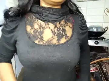 Stripchat Adult Webcam of Muktha