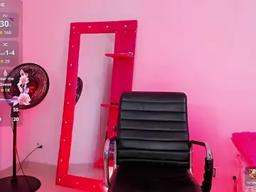 Stripchat Free Porn Cam of princess_chocolatee