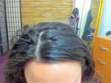 Stripchat Sex Cam of AishaRouhi