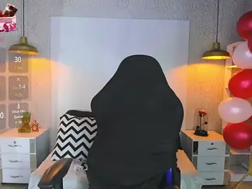 Stripchat Sex Cam of VladHellsing4