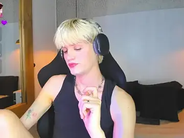 Stripchat Adult Webcams of VladHellsing4