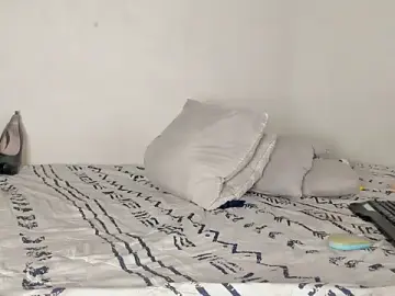 Stripchat Sex Cam of Gaby__bigass