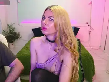 Stripchat Nude Webcam of AlisaAleksandr