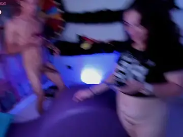 Stripchat Nude Webcam of Shyfantasies