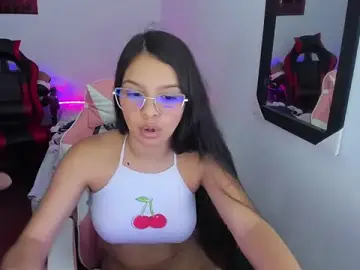 Stripchat Sex Cam of jessi_and_boy