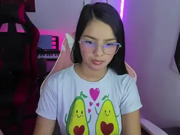 Stripchat Live Sex Cam of jessi_and_boy