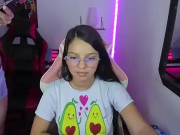 Stripchat Live Porn of jessi_and_boy