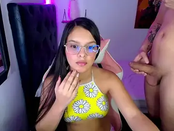 Stripchat Free Live Porn of jessi_and_boy