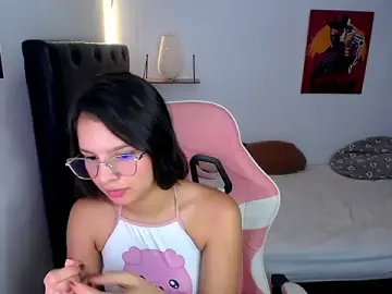 Stripchat Live Sex of jessi_and_boy