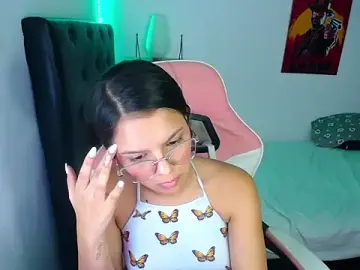 Stripchat Sex Cam of jessi_and_boy
