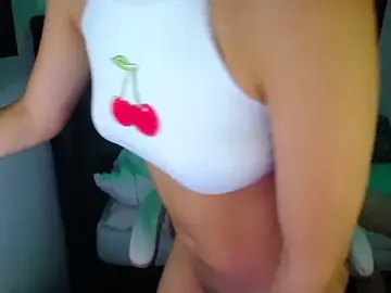 Stripchat Live Sex Cam of jessi_and_boy