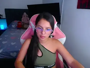 Stripchat Live Sex of jessi_and_boy