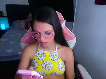 Stripchat Free Live Porn of jessi_and_boy
