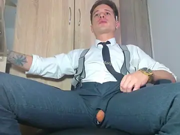 Stripchat Best Webcam of leonal_oconer