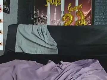 Stripchat Free Porn Cam of AlexLenox_