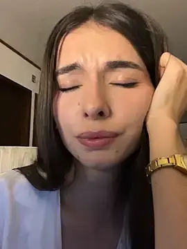 Stripchat Best live sex cam show of Coralinee_01