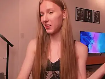 Stripchat Adult Webcam of Mira_Lite