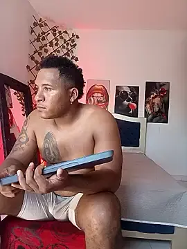 Stripchat Nude Webcam of ARTHUR_MINI