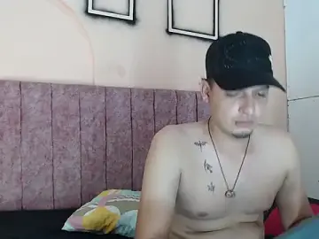 Stripchat Sex Cam of FerneyManti