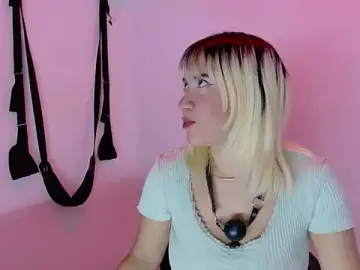 Stripchat Adult Webcam of AliceandMax