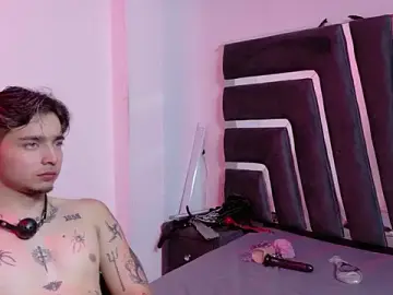 Stripchat Best live sex cam show of AliceandMax