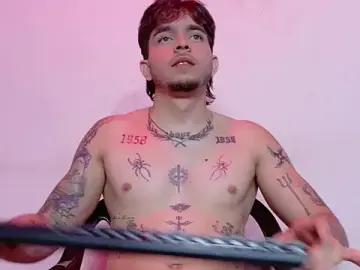 Stripchat Live Sex of AliceandMax