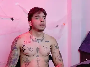 Stripchat Live Porn of AliceandMax