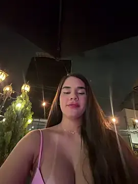 Stripchat Watch Live Sex Cams of BellaLeclair