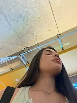 Stripchat Best live sex cam show of BellaLeclair