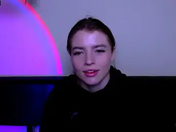 Stripchat Adult Webcam of MissOliviaa_