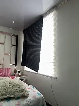 Stripchat Sex Cam of perla_kem_