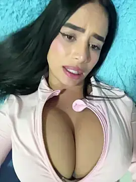 Stripchat Adult Webcam of perla_kem_