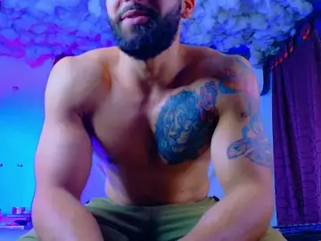 Stripchat Live Porn of Rich_boy01