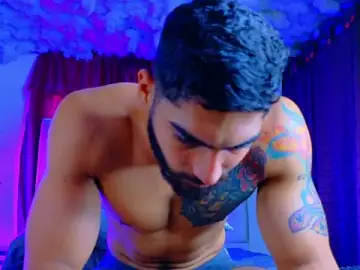 Stripchat Live Sex of Rich_boy01