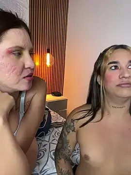 Stripchat Free Live Porn of Sweet_vicky_hot