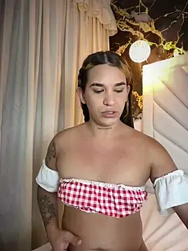 Stripchat Live Sex Cam of Sweet_vicky_hot