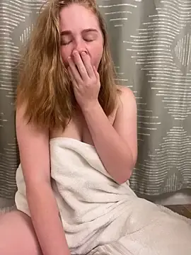 Stripchat Live Porn of daddyscumprincess