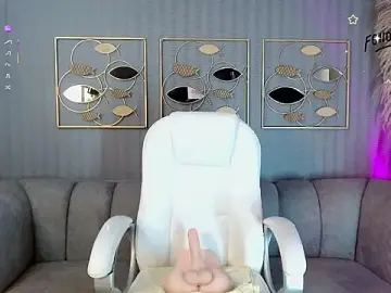 Stripchat Private Sex Chat of issys_lam