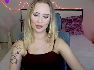 Stripchat Sex Cam of SashaBrooks