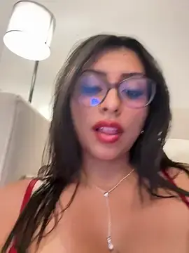 Stripchat Best Webcam of sweetAli_