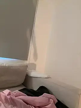 Stripchat Sex Cam of sweetAli_