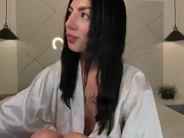 Stripchat Sex Cam of ANTONELLA__ROUSE_